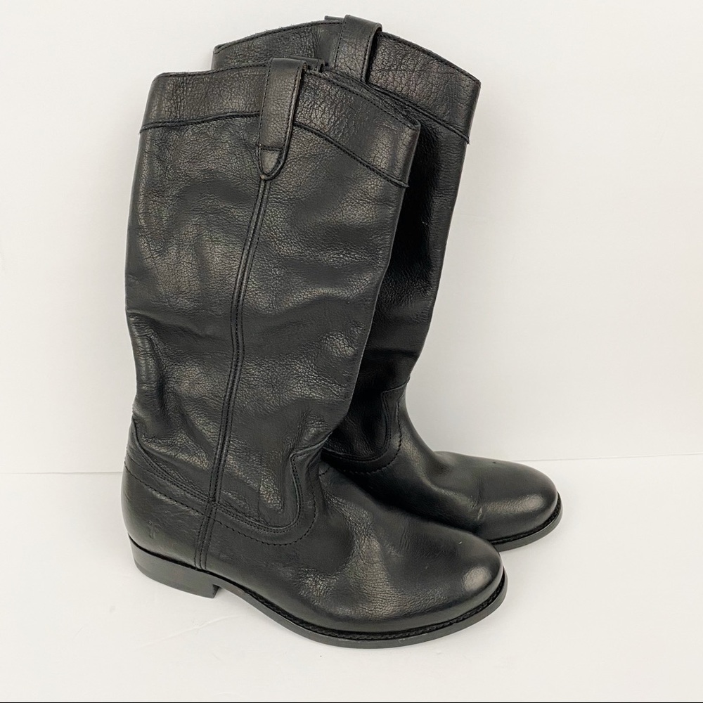 Frye • New Melissa Pull On Boots